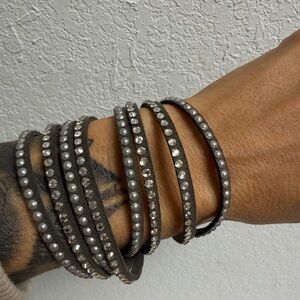 Suede Swarovski Crystal Gray Elegant Wrap Bracelet o/s